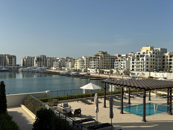 Ready with Marina View and Beach access